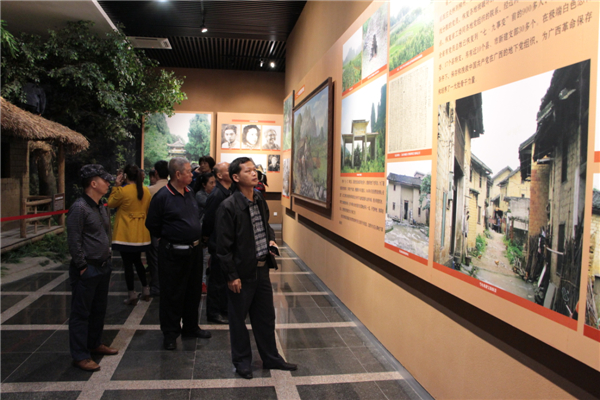 梧州市總工會(huì)開展“兩學(xué)一做”及廉政教育學(xué)習(xí)活動(dòng)