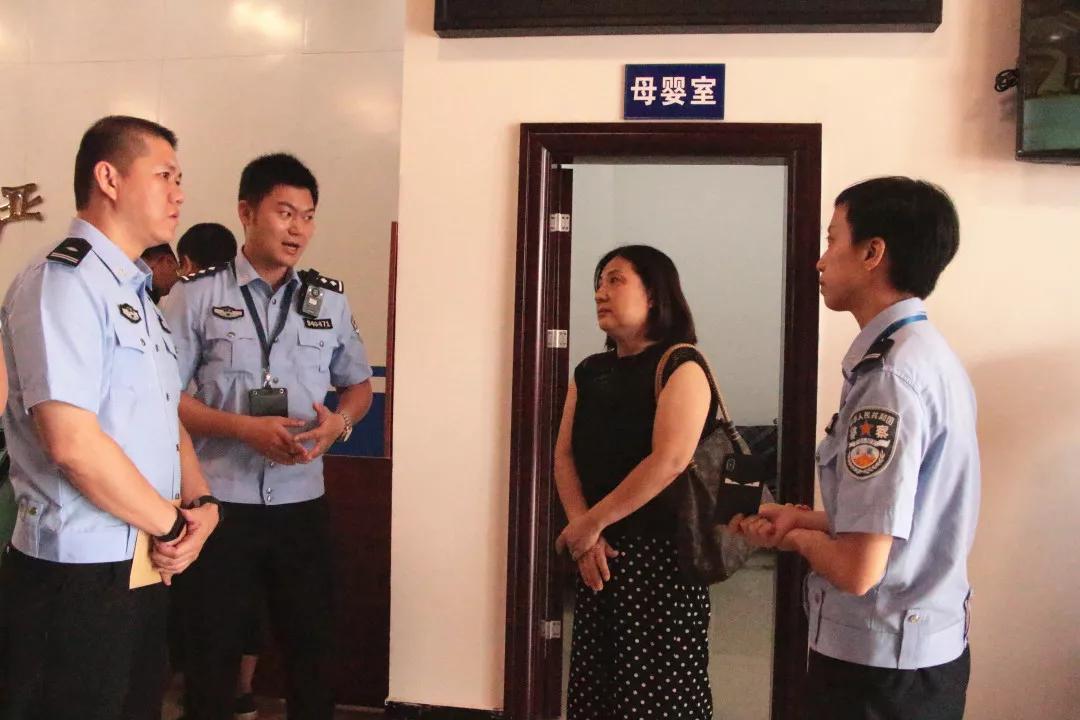 兼顧工作和家庭 選建“女職工關愛室”——梧州市總工會走訪基層工會推進女職工關愛室建設工作