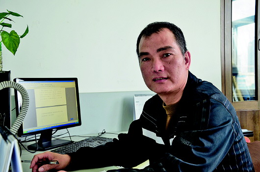 勞模司機(jī)蘇興：20年零事故零投訴 安全行車近百萬(wàn)公里