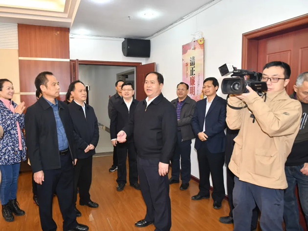 市委書記全桂壽到市總工會(huì)走訪調(diào)研