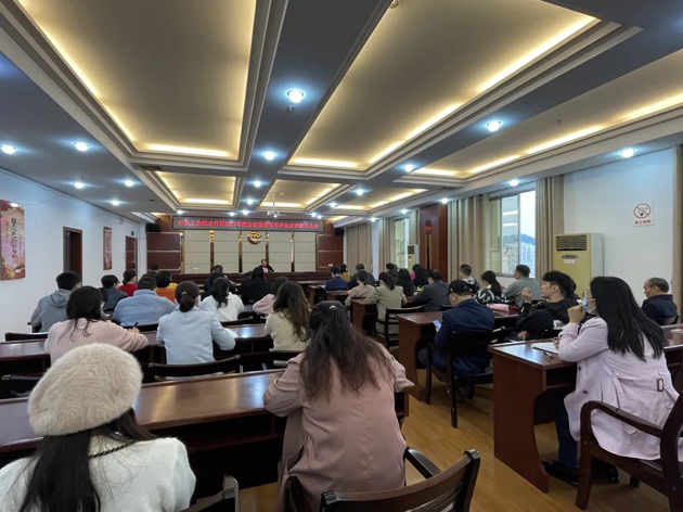 市總工會(huì)召開配合開展自治區(qū)績效考核社會(huì)評(píng)價(jià)動(dòng)員會(huì)