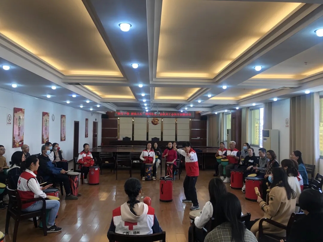 這鼓聲有魔力，讓你越聽越快樂