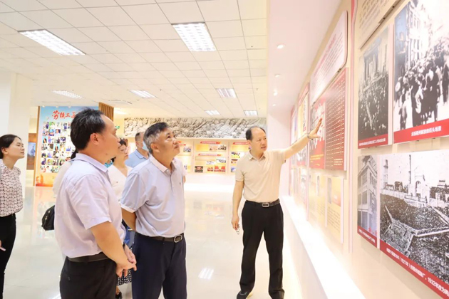 自治區(qū)總工會副主席周健到梧州市調(diào)研指導(dǎo)產(chǎn)業(yè)工人隊伍建設(shè)改革工作