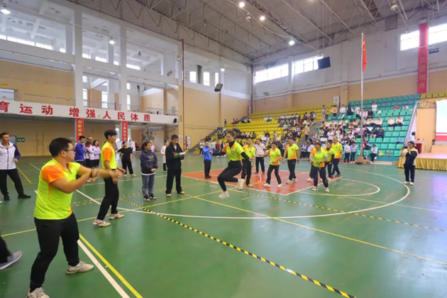一起“趣”運(yùn)動(dòng)！2023年梧州市教職工趣味體育運(yùn)動(dòng)會(huì)歡樂無限