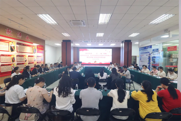 攜手共進(jìn) “工”“城”有我｜梧州市總工會(huì)、梧州市城建投資發(fā)展集團(tuán)有限公司聯(lián)合開展主題黨日活動(dòng)