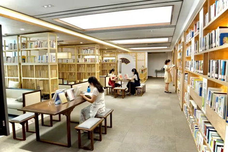 【關(guān)注兩會(huì)】“深入推進(jìn)全民閱讀”