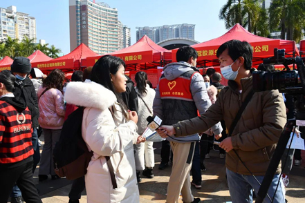1月31日，梧州市大型戶外招聘活動繼續(xù)進(jìn)行丨“‘就’在梧州 前‘兔’似錦”春風(fēng)行動專項(xiàng)招聘會等你來