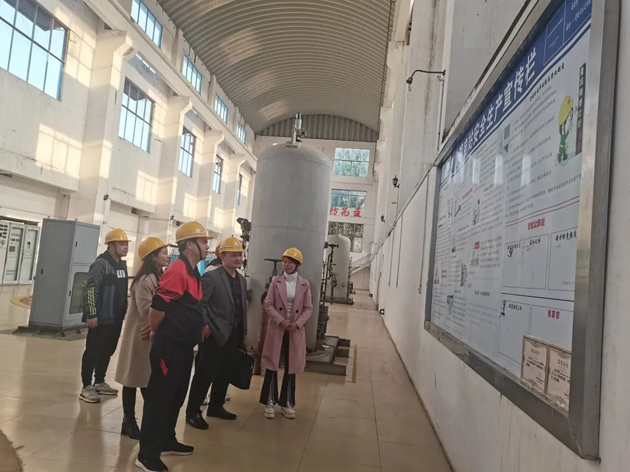 藤縣總工會(huì)到金雞鎮(zhèn)電站開展調(diào)研走訪活動(dòng)